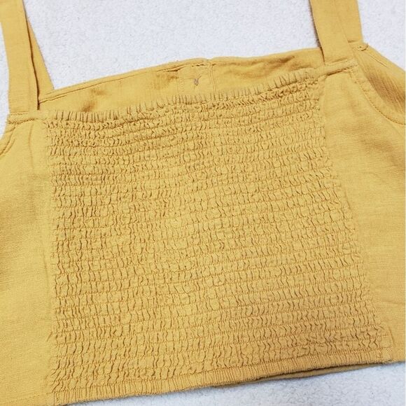 American Eagle Outfitters Butter Yellow Crop Top Size XL Smocked Made in India - Picture 4 of 7